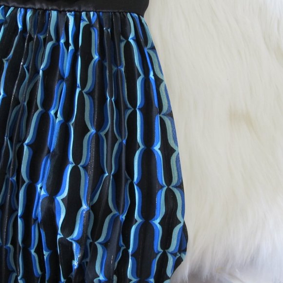 Rampage | Strapless Mini Dress with Silver Woven Sparkles - Picture 3 of 4